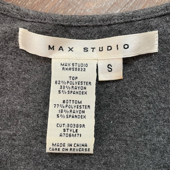 Max Studio Top - Picture 3 of 4